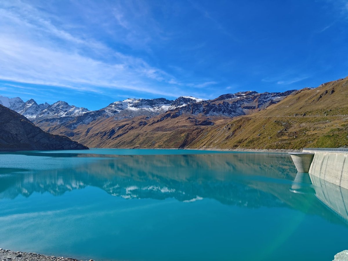 Lac turquoise de Moiry